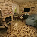 Kupina Hotel