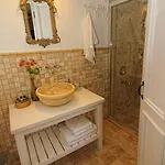 Hotel Kupina 2*